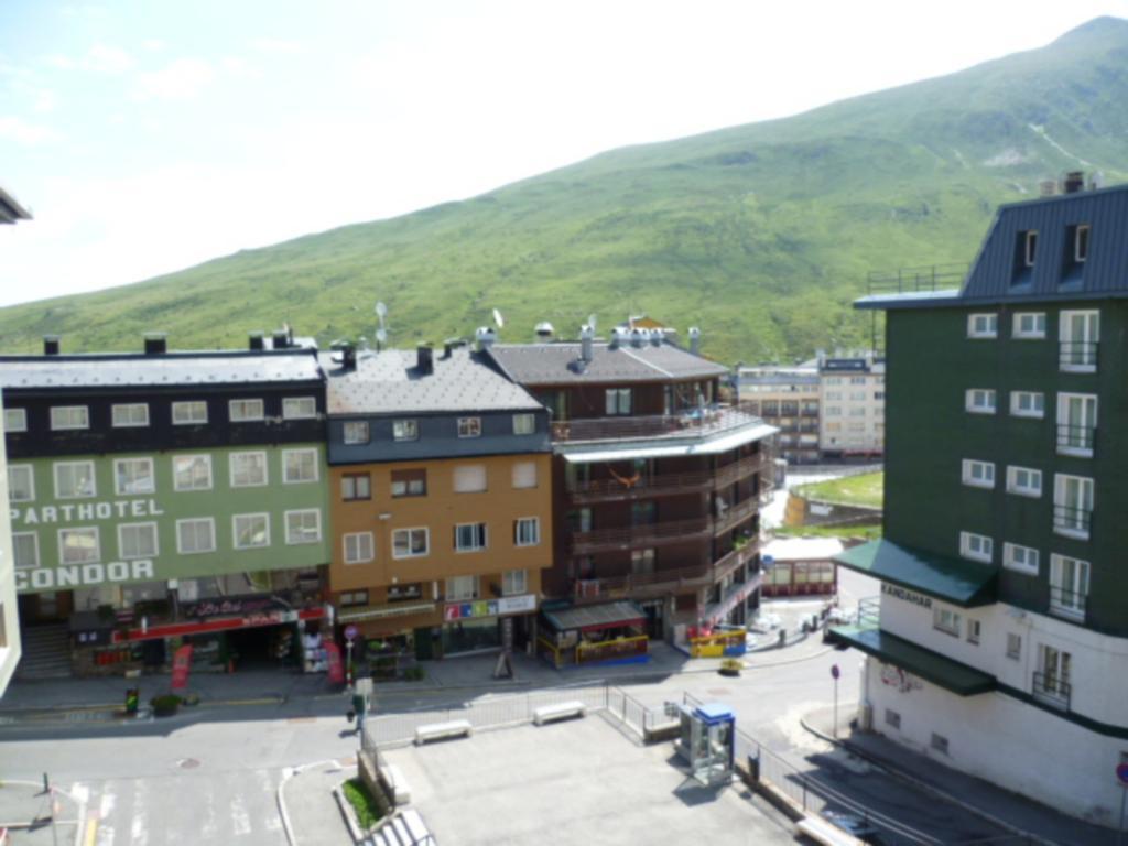 Apartamentos Grifovacances Nevada باس دي لا كاسا الغرفة الصورة